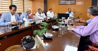 ডিম-মাংসের উৎপাদন বাড়িয়ে দাম যৌক্তিক পর্যায়ে রাখতে হবে: প্রাণিসম্পদ প্রতিমন্ত্রী